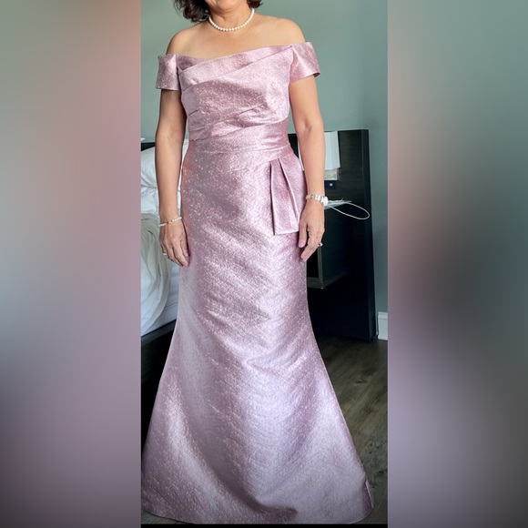 GIA Franco formal dress - Picture 4 of 5